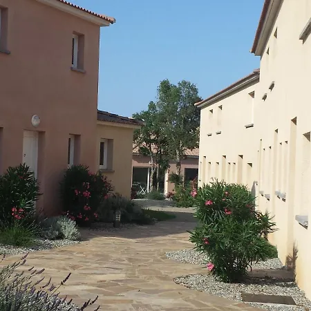 Nice Holiday Spot Near Extensive Beach On Beautiful Corsica * Santa-Maria-Poggio (Corsica)