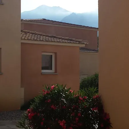 Apartment Nice Holiday Spot Near Extensive Beach On Beautiful Corsica Santa-Maria-Poggio (Corsica)