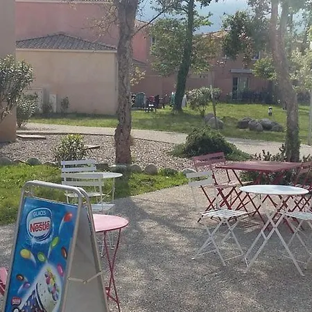 Apartment Nice Holiday Spot Near Extensive Beach On Beautiful Corsica Santa-Maria-Poggio (Corsica)