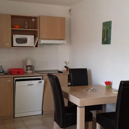 Nice Holiday Spot Near Extensive Beach On Beautiful Corsica * Santa-Maria-Poggio (Corsica)